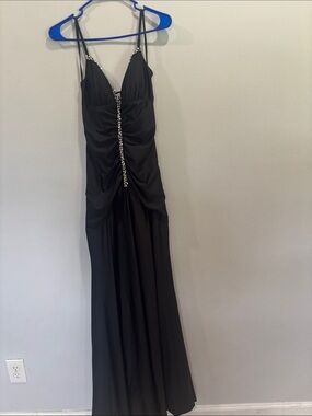 Elegant Black Rhinestone-Trim Spaghetti-Strap Evening Dress
